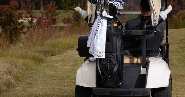 Why Are Pro Golfers Bags So Big? What’s Inside Their Bags